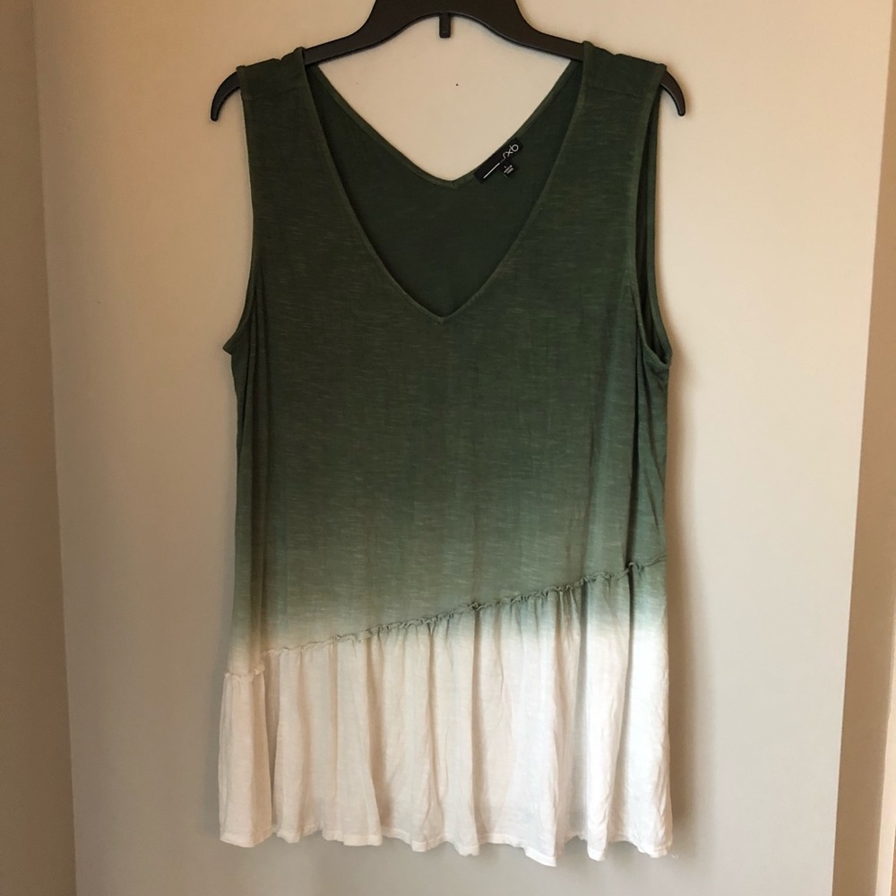Green & White Tank Top